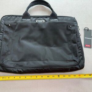 Tumi Voyageur Macon Tablet/Laptop Carrier